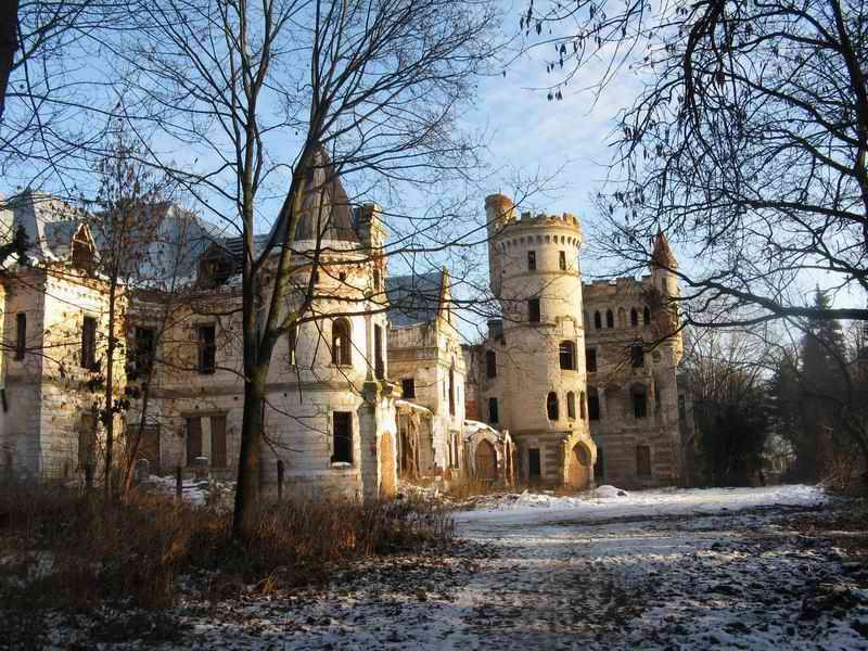 Замок Храповицкого